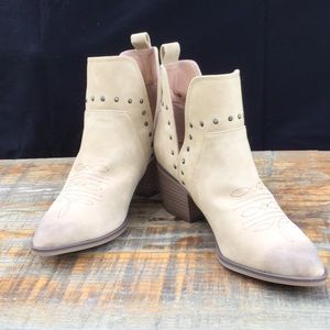 Tan Cowboy Booties